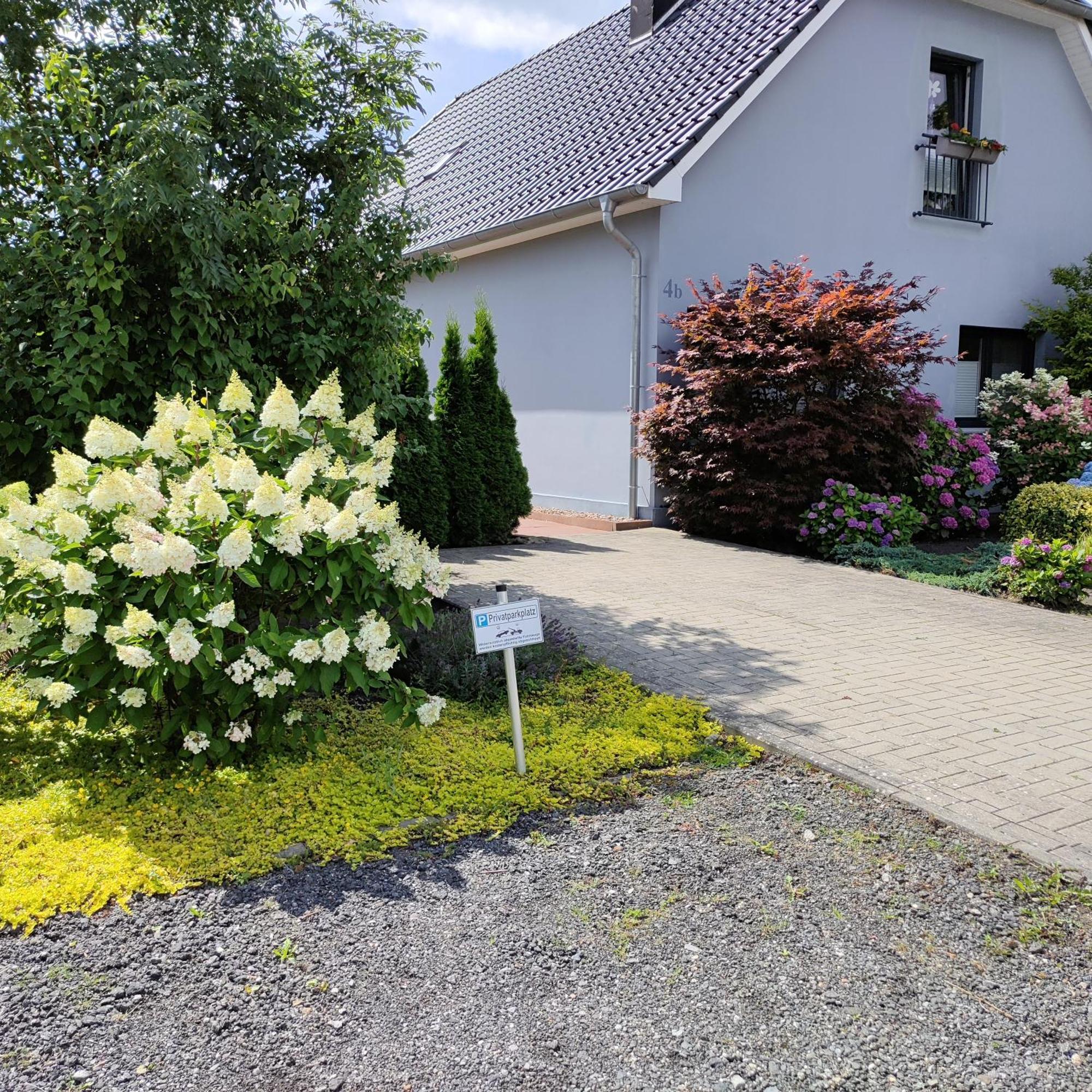 Ferienwohnung-wellnessanwendungen-radverleih Apartment Schwei